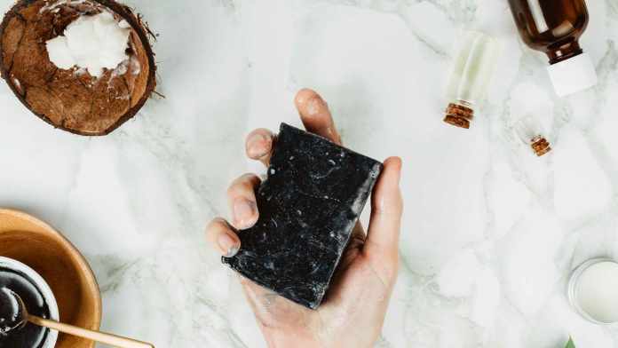 Charcoal Soap Benefits for Clearer Skin and Deep Cleaning