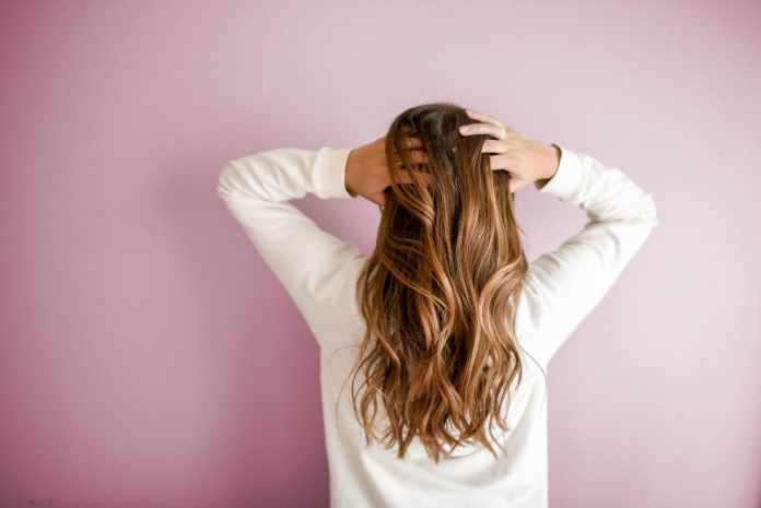 Benefits of Coconut Oil for Hair and How to Use It?